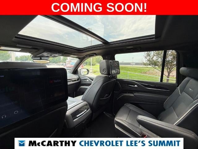 2023 Cadillac Escalade ESV 4WD Sport