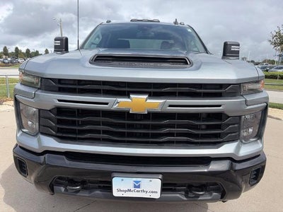 2024 Chevrolet Silverado 2500 HD Custom