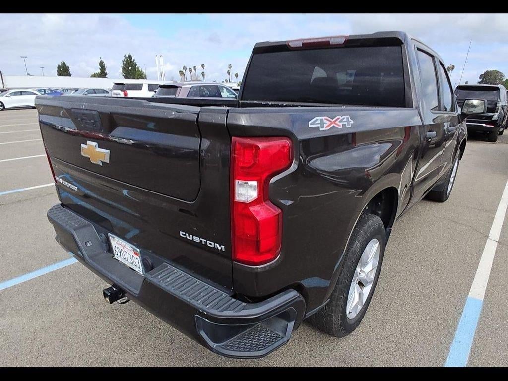 2021 Chevrolet Silverado 1500 Custom