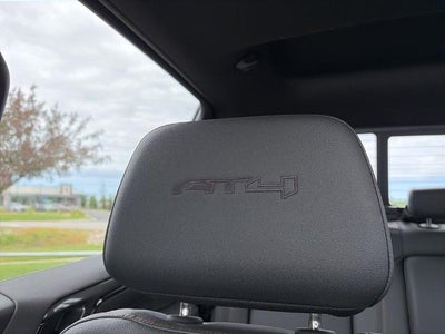 2025 GMC Sierra 1500 AT4