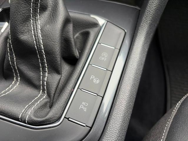 2022 Volkswagen Tiguan SEL R-Line