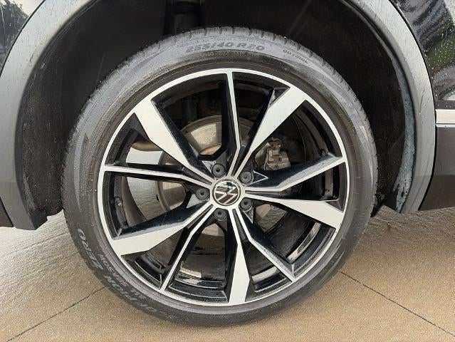 2022 Volkswagen Tiguan SEL R-Line
