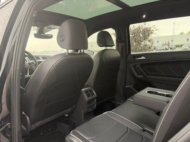 2022 Volkswagen Tiguan SEL R-Line