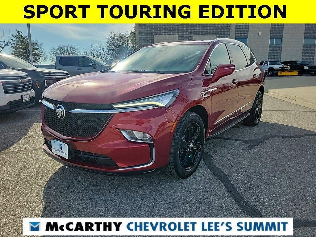 2023 Buick Enclave Essence