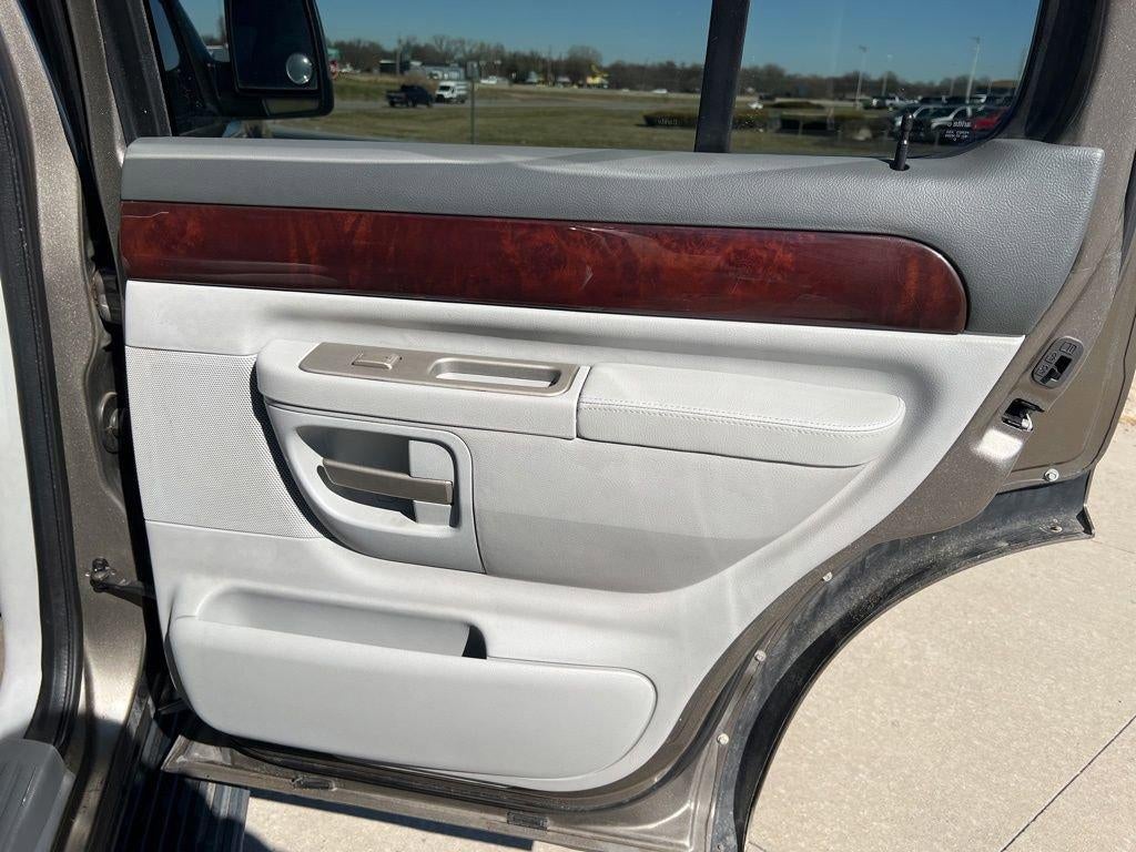 2004 Lincoln Aviator Luxury