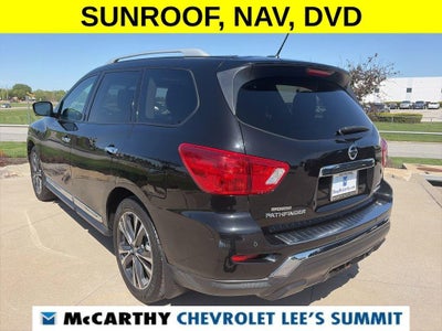 2017 Nissan Pathfinder Platinum