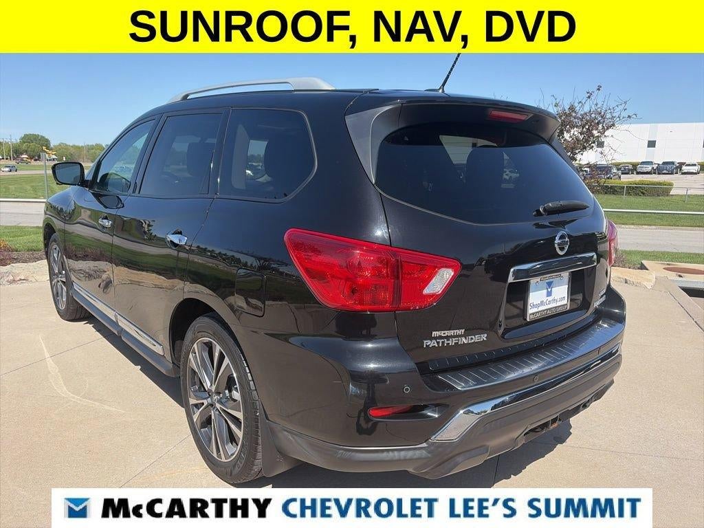 2017 Nissan Pathfinder Platinum