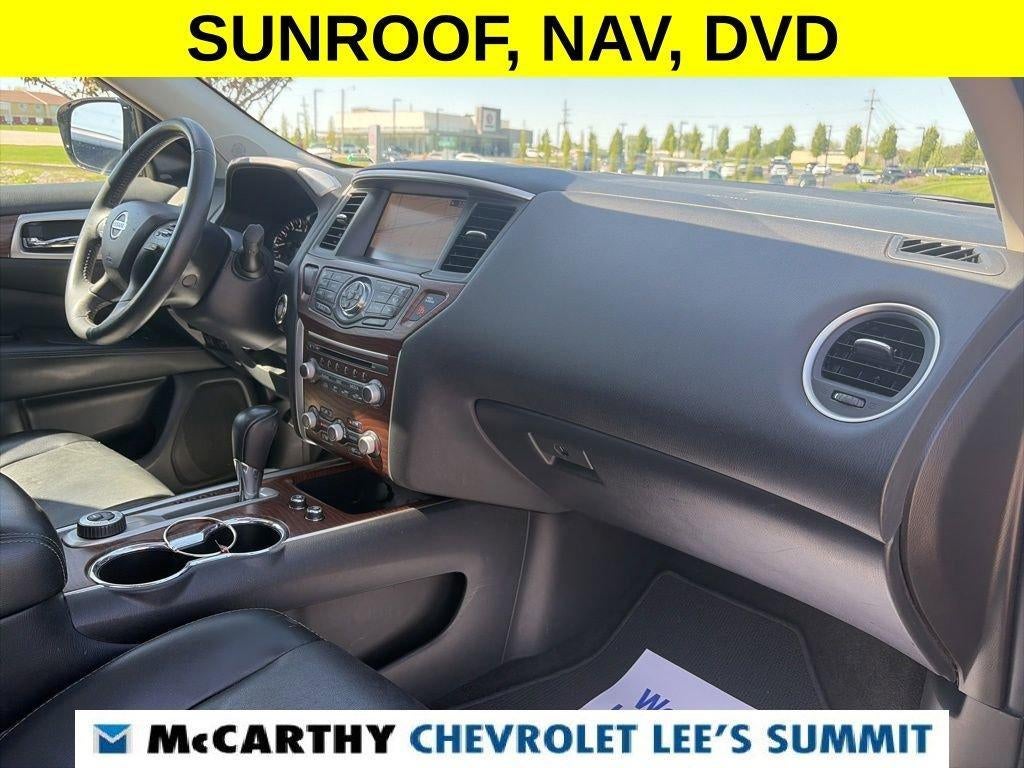 2017 Nissan Pathfinder Platinum