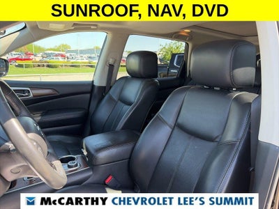 2017 Nissan Pathfinder Platinum