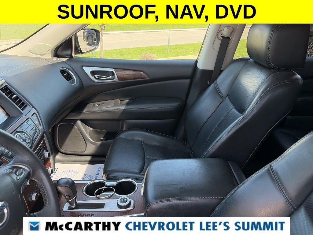 2017 Nissan Pathfinder Platinum