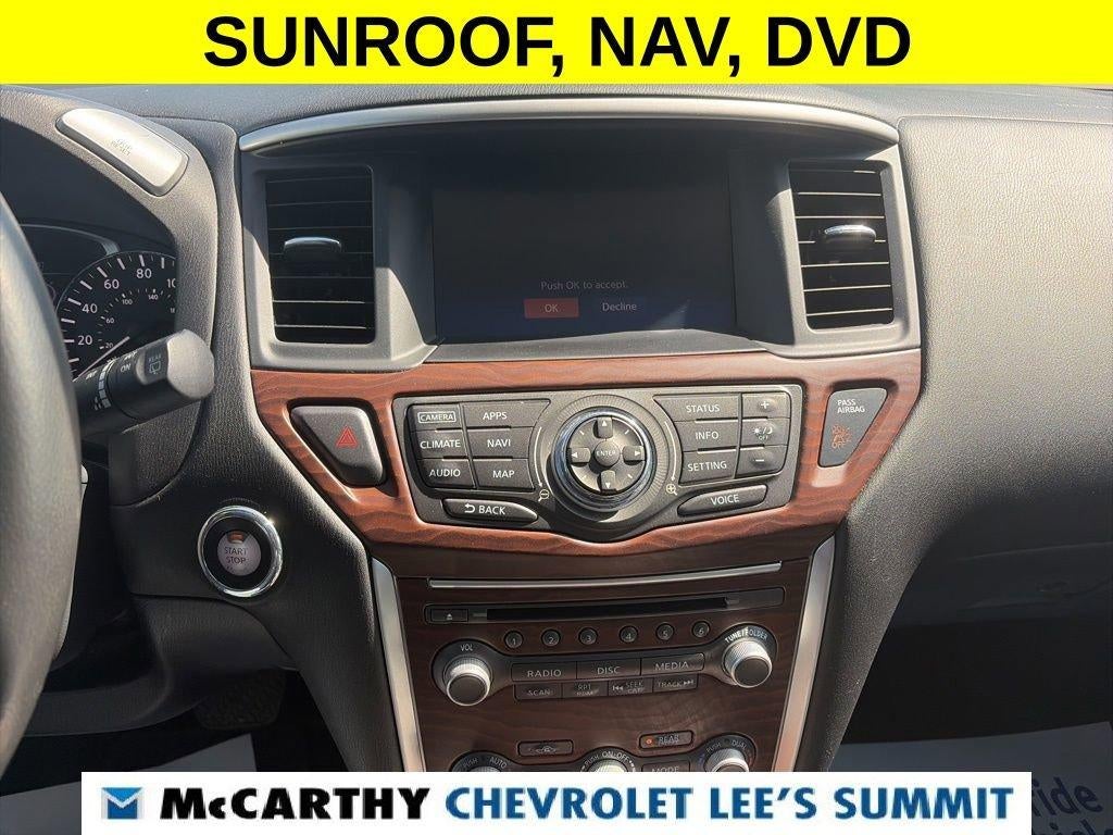 2017 Nissan Pathfinder Platinum