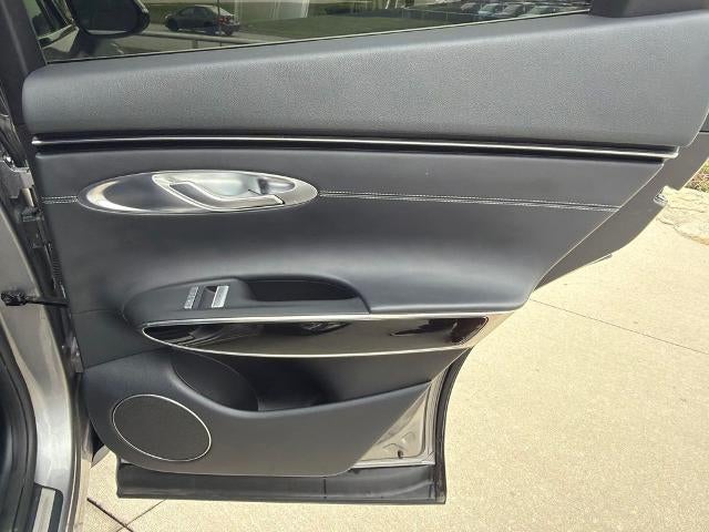 2025 Genesis GV70 2.5T
