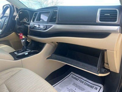 2014 Toyota Highlander LE