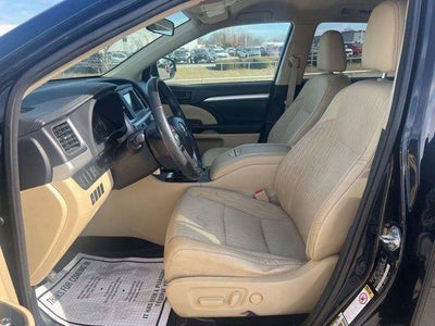 2014 Toyota Highlander LE