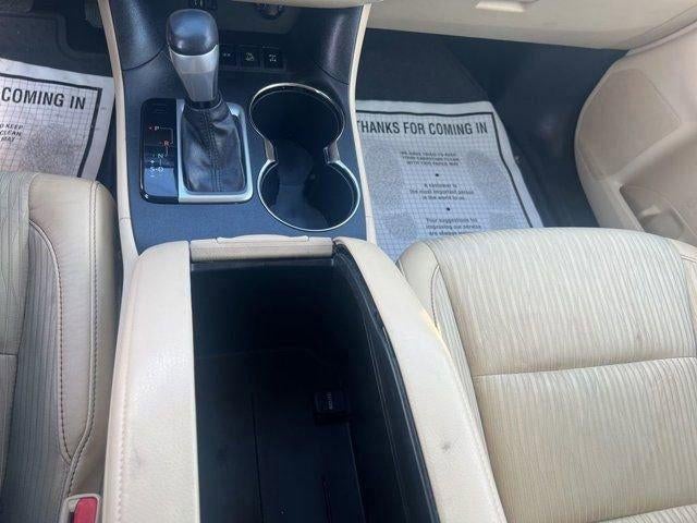 2014 Toyota Highlander LE