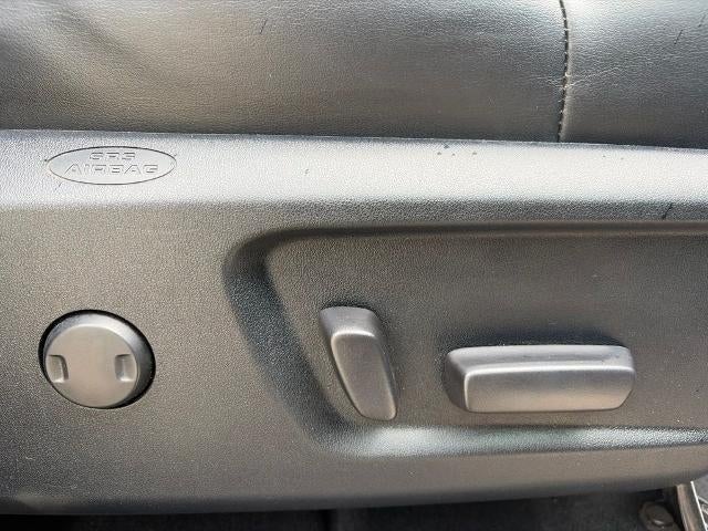 2017 Toyota Tundra 2WD Platinum