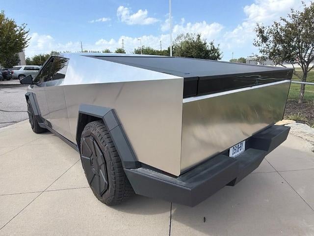 2024 Tesla Cybertruck Base