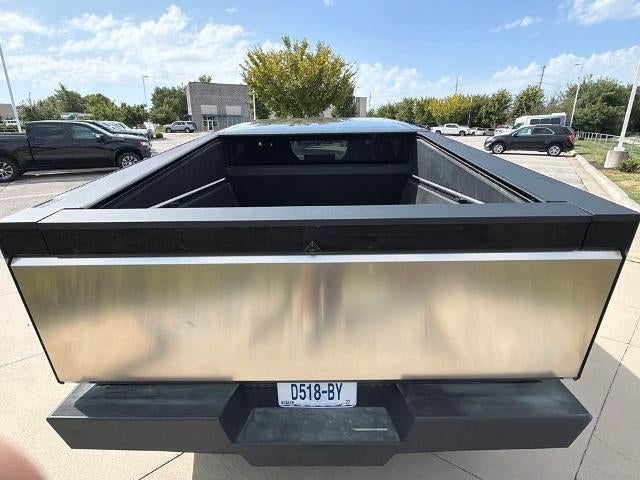 2024 Tesla Cybertruck Base