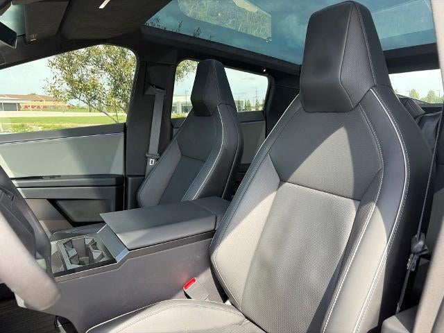 2024 Tesla Cybertruck Base