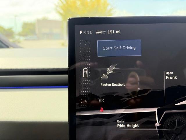 2024 Tesla Cybertruck Base