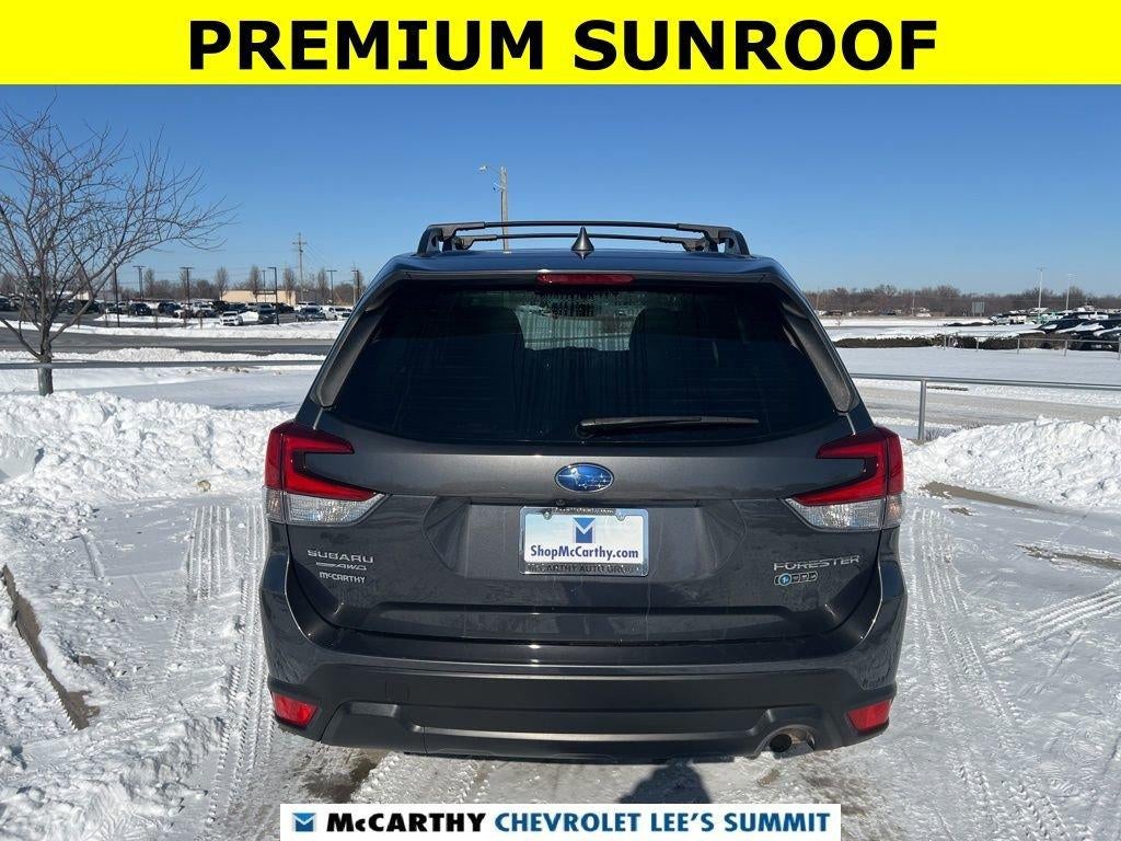 2023 Subaru Forester Premium