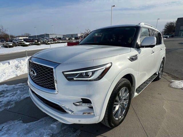 2024 INFINITI QX80 LUXE
