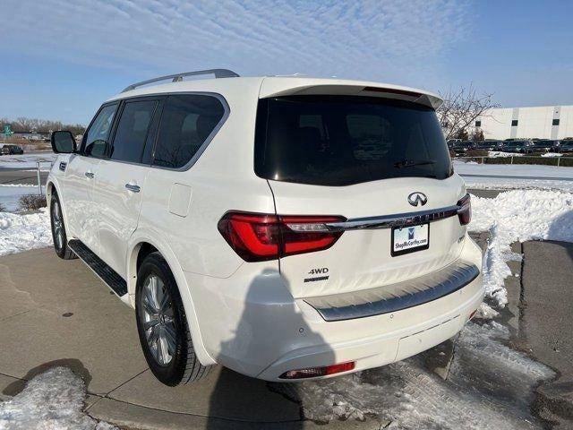 2024 INFINITI QX80 LUXE
