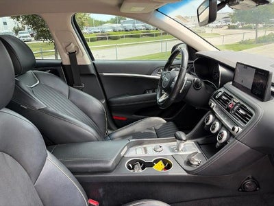 2022 Genesis G70 3.3T