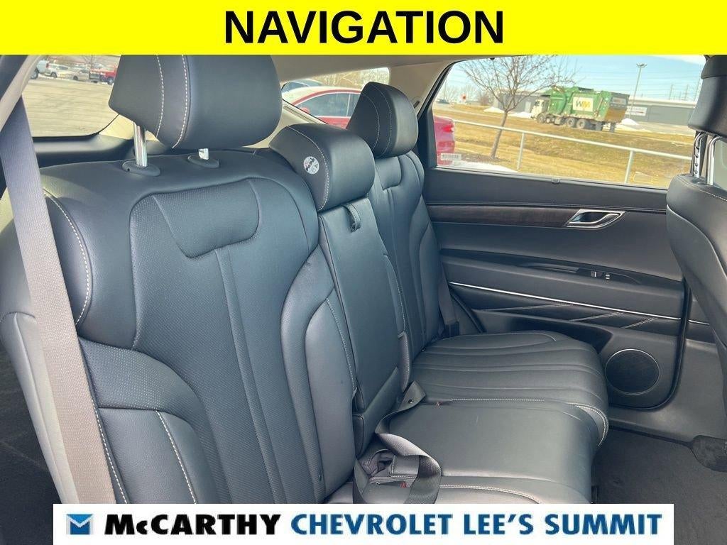 2024 Genesis GV80 Base