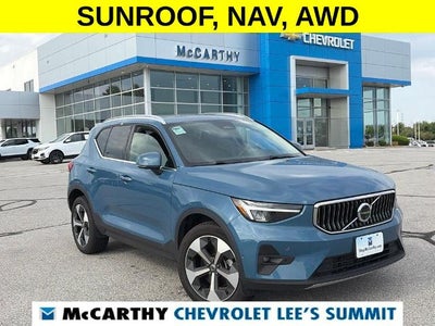 2025 Volvo XC40 Plus Bright Theme