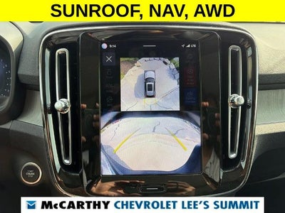 2025 Volvo XC40 Plus Bright Theme