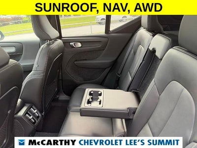 2025 Volvo XC40 Plus Bright Theme