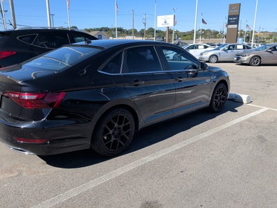 2021 Volkswagen Jetta R-Line