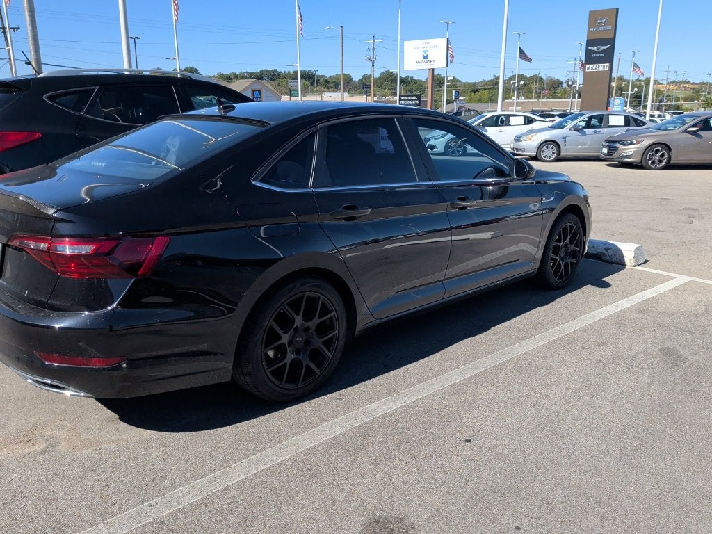 2021 Volkswagen Jetta R-Line