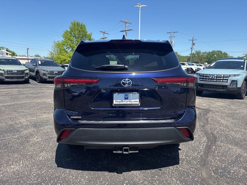 2022 Toyota Highlander XLE