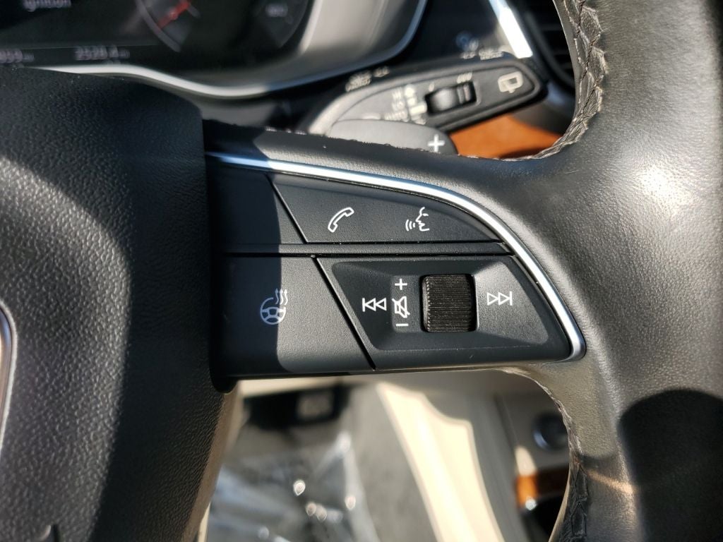 2021 Audi Q5 45 Prestige quattro