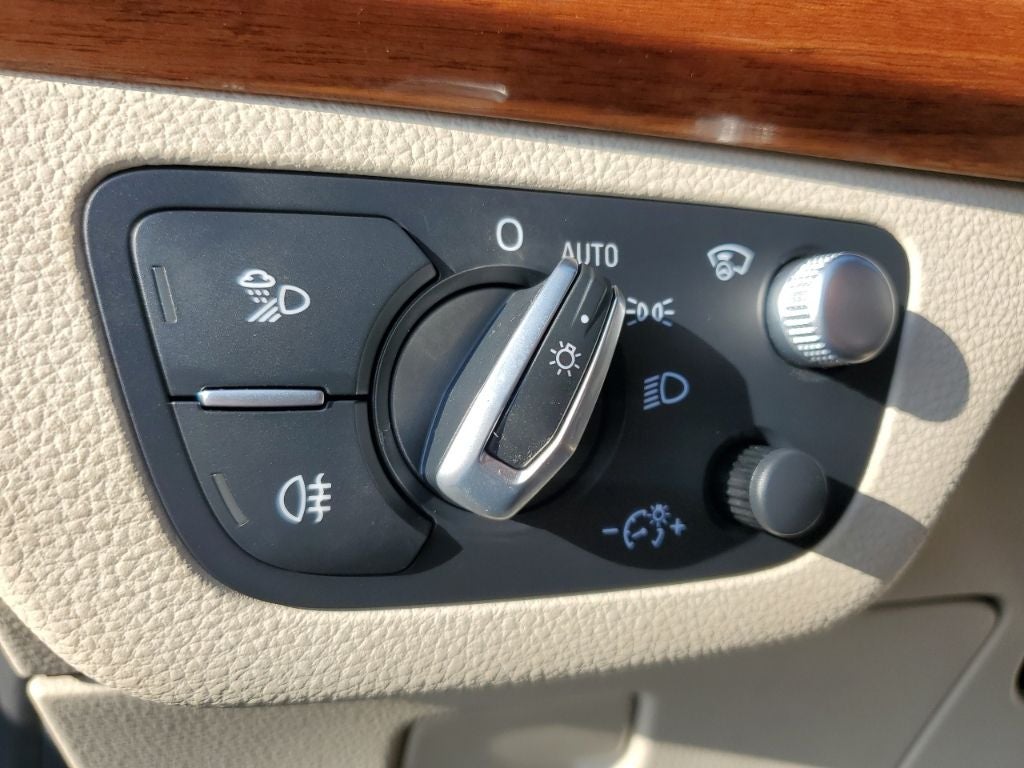 2021 Audi Q5 45 Prestige quattro