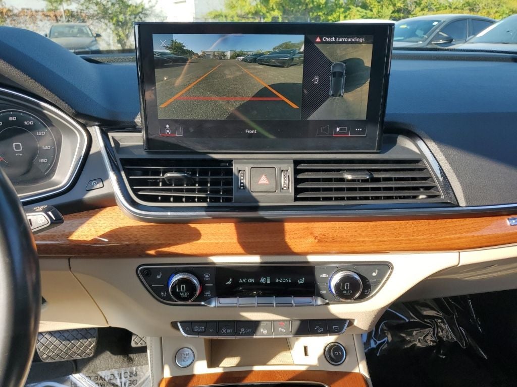 2021 Audi Q5 45 Prestige quattro